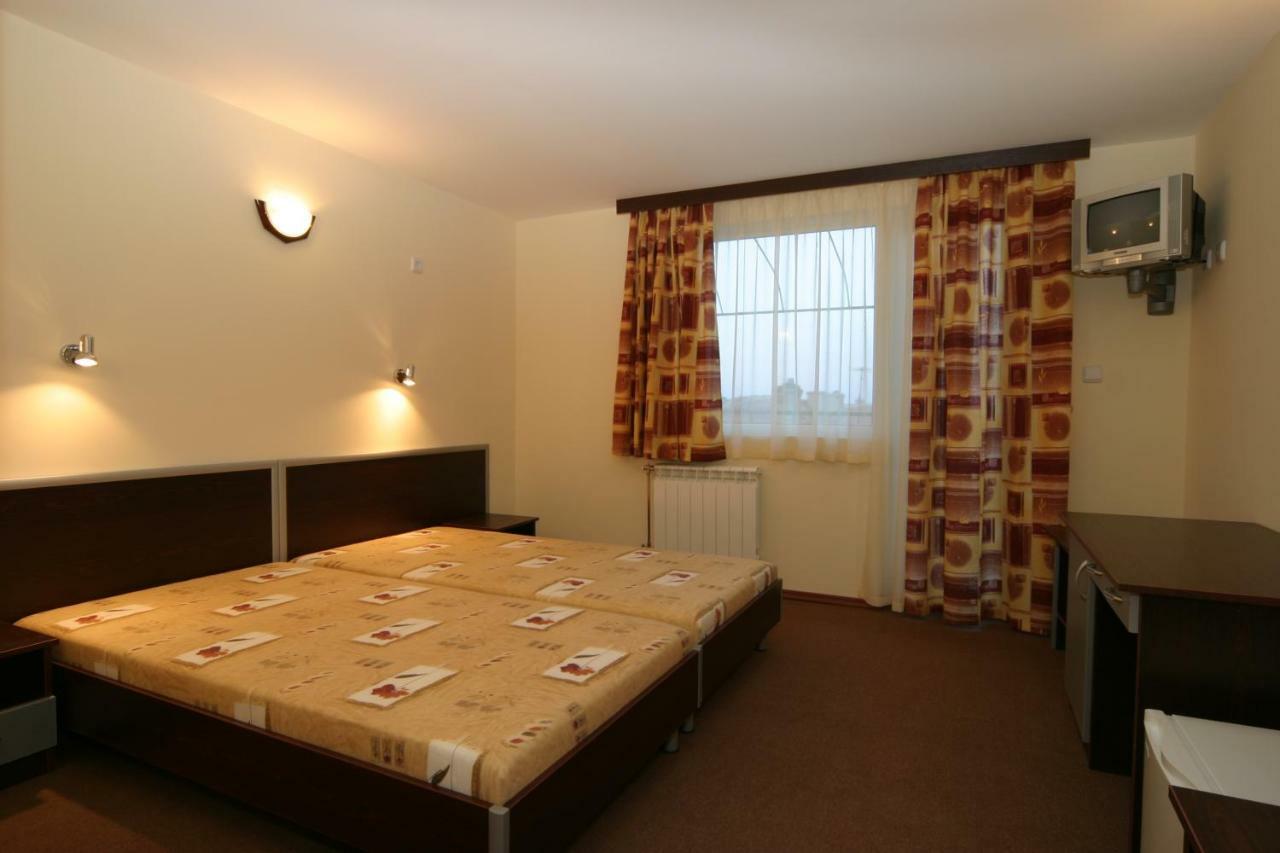 Family Hotel Gery Kranevo Kültér fotó